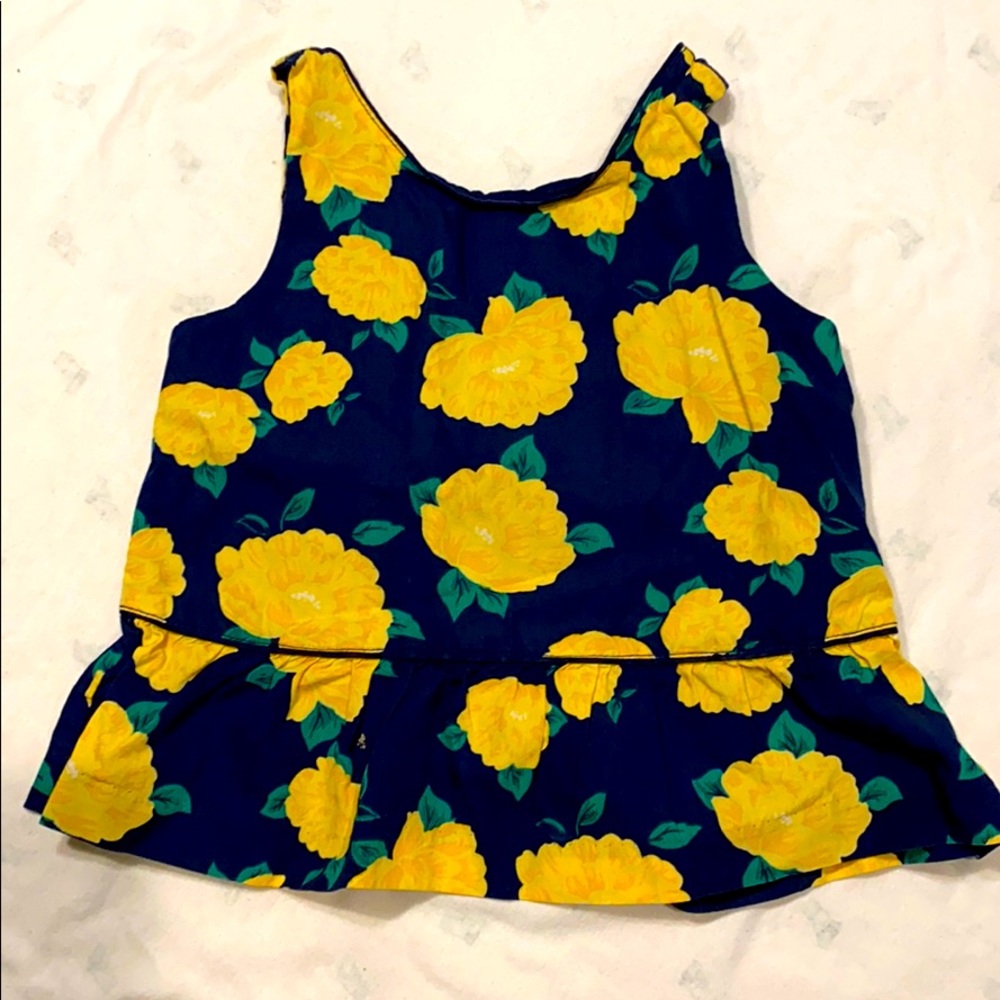 Adorable designer 2T Floral Top